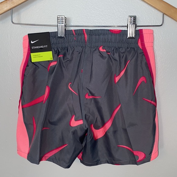 Nike Girls Running Shorts Size M NWT - Picture 2 of 3